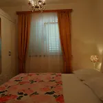 Vrisak Apartment