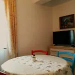 Vrisak Apartment