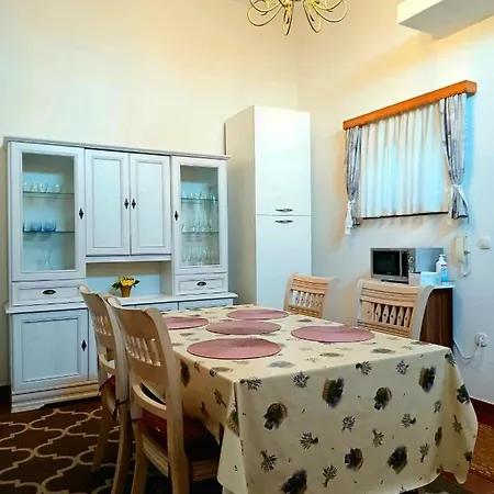 Apartamento Vrisak *