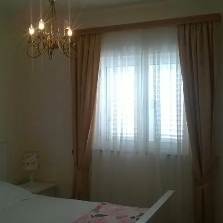 Vrisak Apartamento *