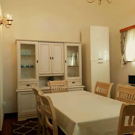 Apartamento Vrisak *